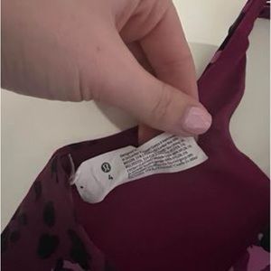 Lululemon sports bra